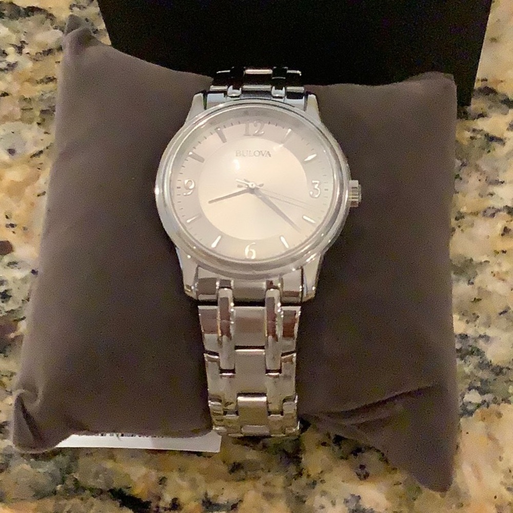 Brand new in box Silver Bulova watch - 96A000